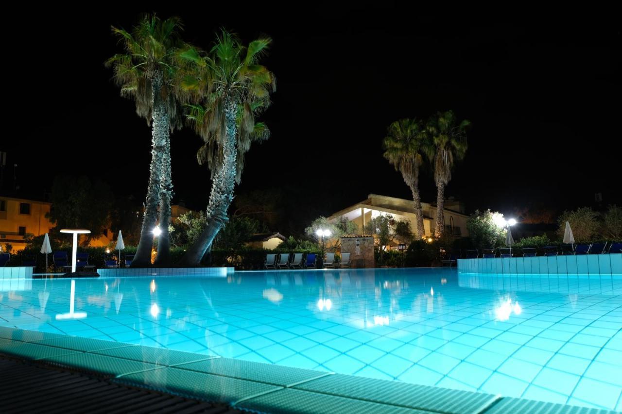 ארבוראה Horse Country Resort Congress & Spa - Hotel Ribot מראה חיצוני תמונה