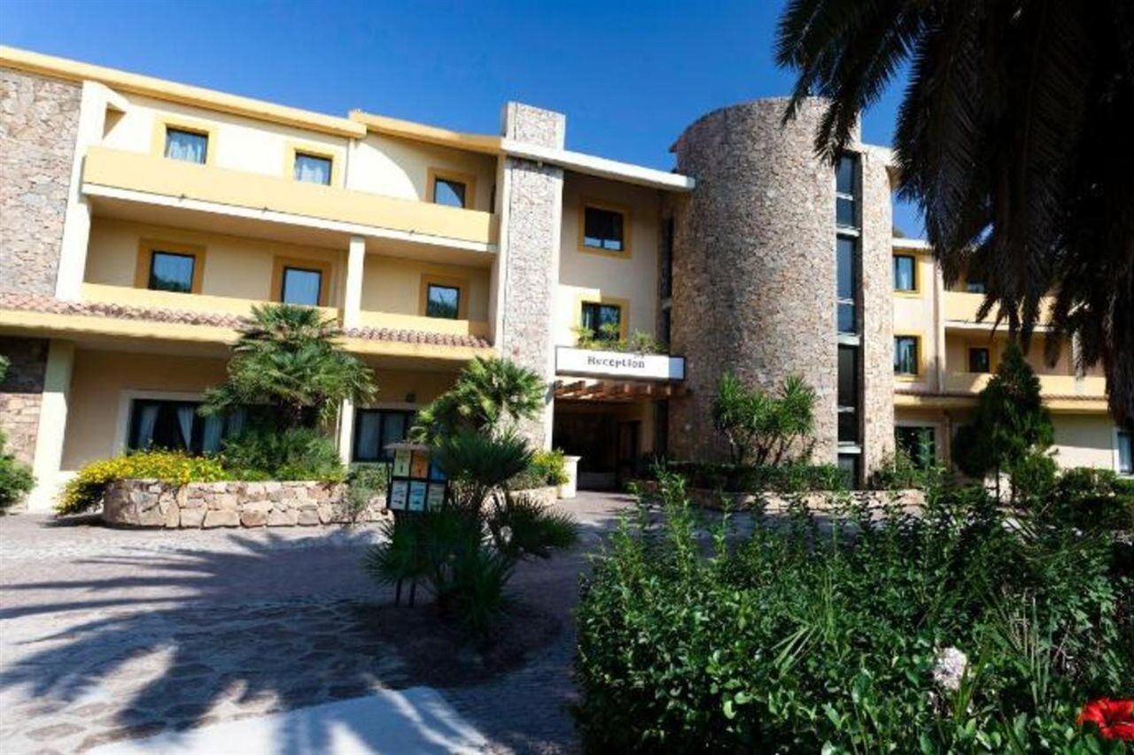 ארבוראה Horse Country Resort Congress & Spa - Hotel Ribot מראה חיצוני תמונה
